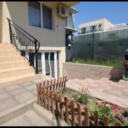 Guest house Summer Rain Mamaia-nord *