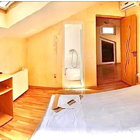 Summer Rain Mamaia-nord Guest house Navodari