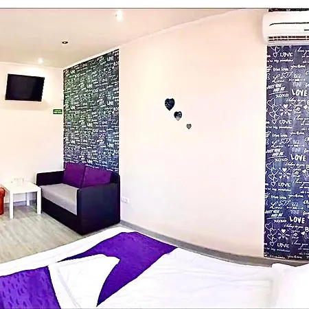 Summer Rain Mamaia-nord Guest house *
